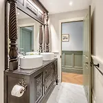 Holiday home The Coach House