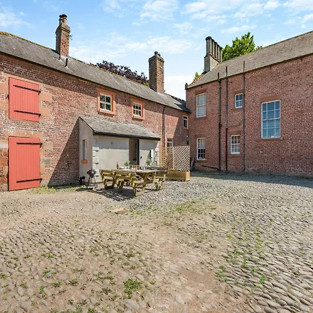 The Coach House Semesterbostad