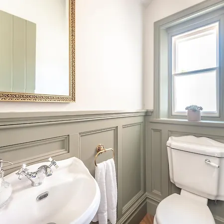 別荘 The Coach House *